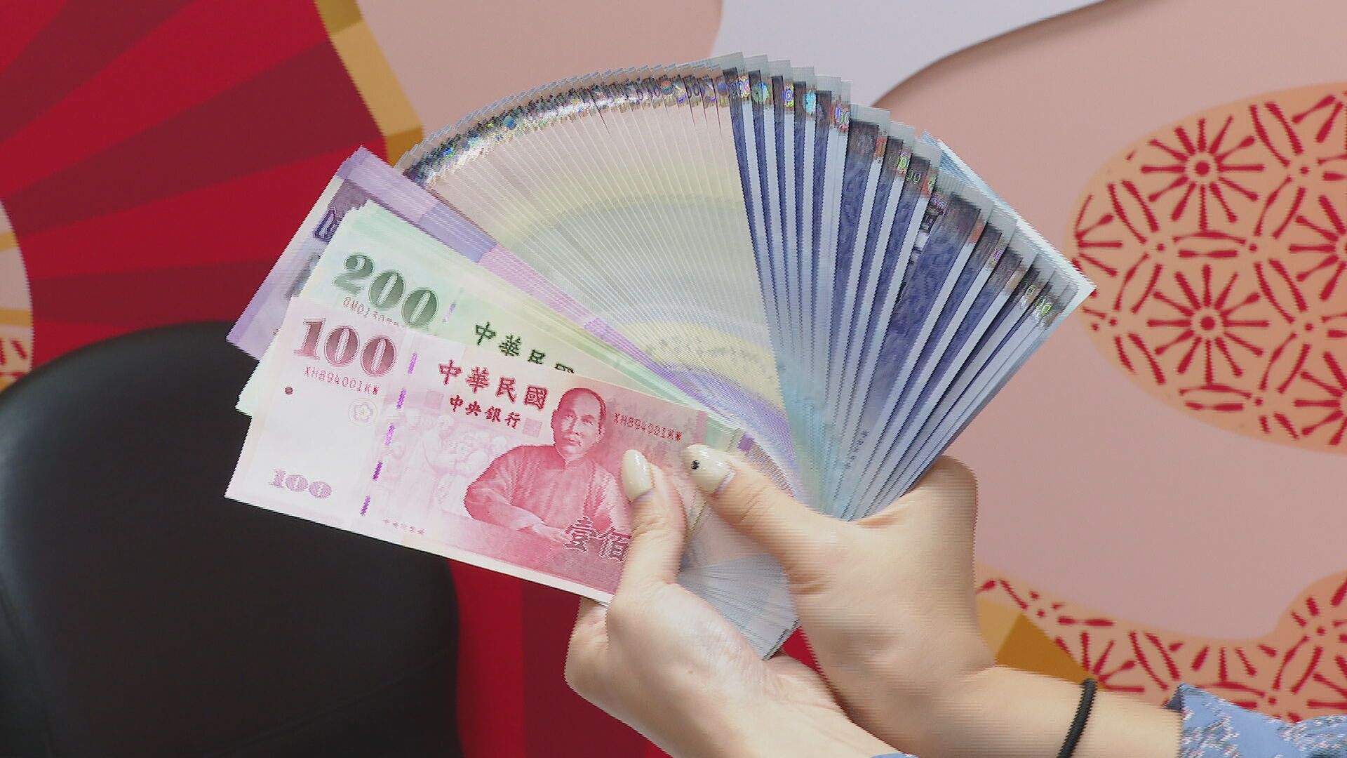 富爸爸豪氣幫兒子繳清350萬卡債　國稅局追查再補10.6萬贈與稅