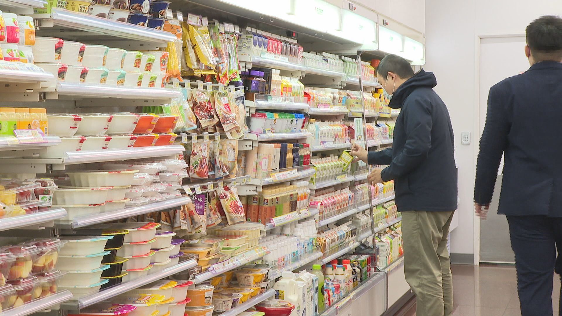 外媒指全台1.3萬間超商將成「戰時樞紐」　總統府：尚無具體規劃