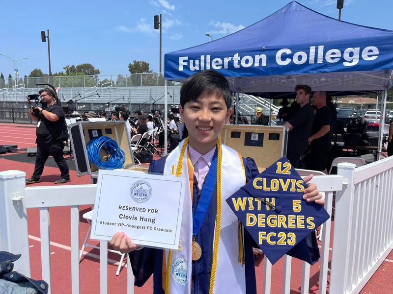 12歲亞裔神童「3年獲5副學士學位」　創最年輕畢業生紀錄