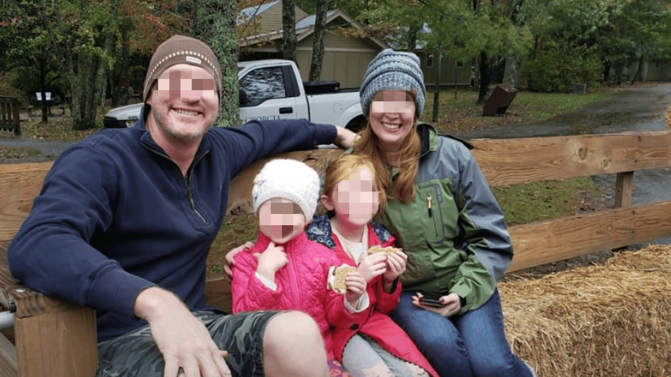 美2寶爸雨夜開車「導航帶錯路」墜溪亡　家屬怒告Google