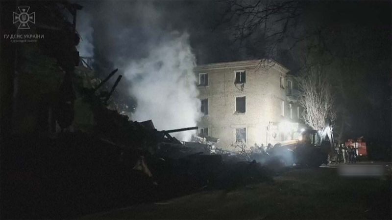 俄軍冬季大反攻！　飛彈夜襲烏克蘭頓內次克