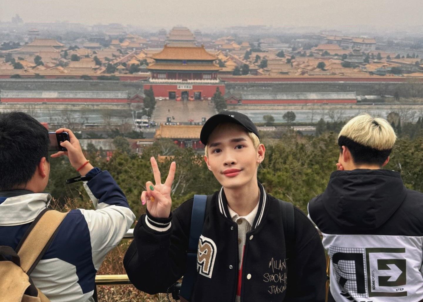 稱「國外無人知台灣」遭炎上　鍾明軒嘆：同行冷漠推波助瀾