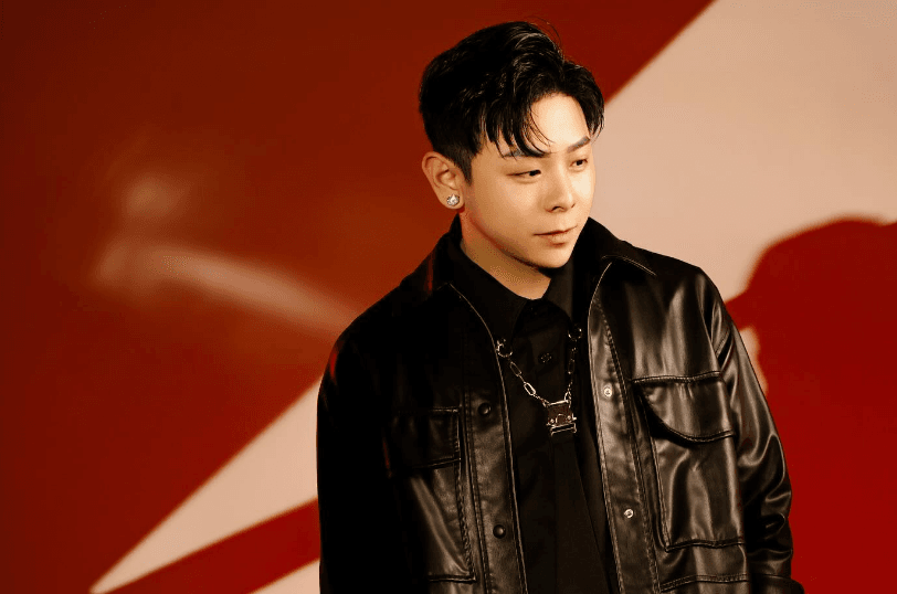 Ytr Rapper YTR「IG送2萬元」加碼捐10萬做公益 1句話暗酸「Mr.R發錢事件」 - 鏡週刊 Mirror Media