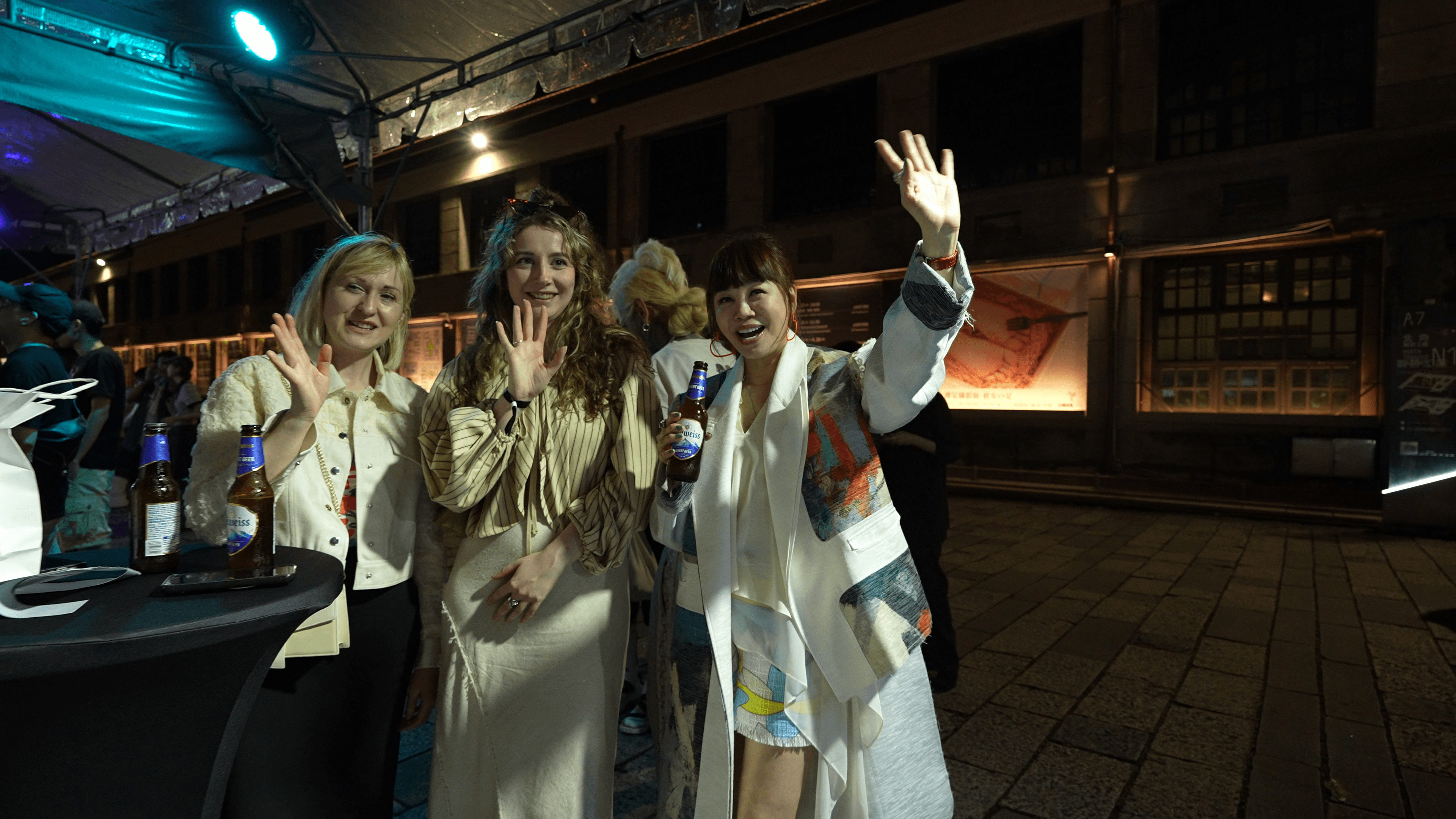 時尚CEO就算工作再忙碌，也懂得享受生活，保持玩中學的處事態度。（鏡新聞）