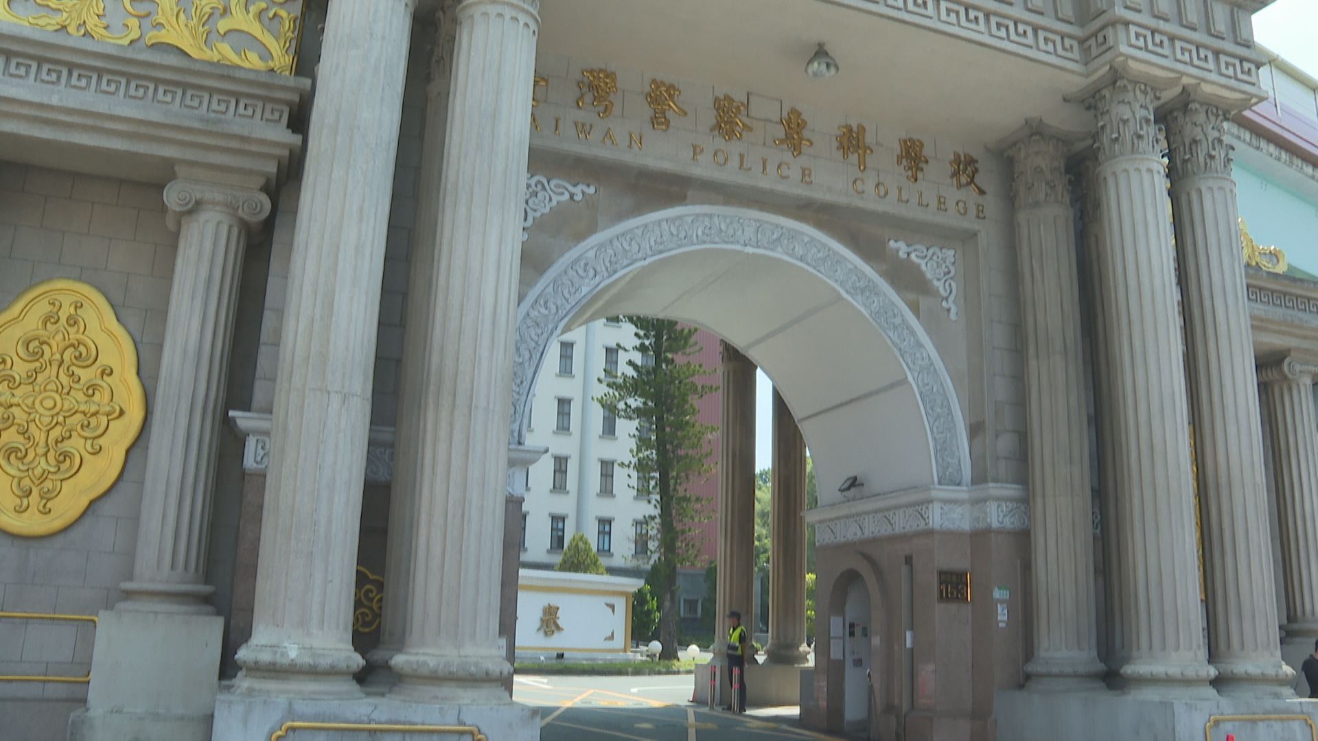 疑遲到引不滿起口角　警專生課堂揮美工刀砍傷同學