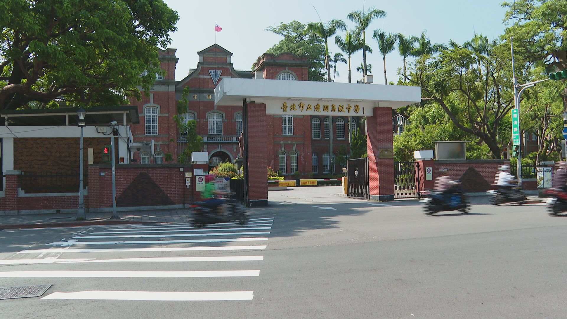 建中生怨墾丁畢旅餐「菜冷、柳丁溫」狂刷負評　校方緩頰還原現場