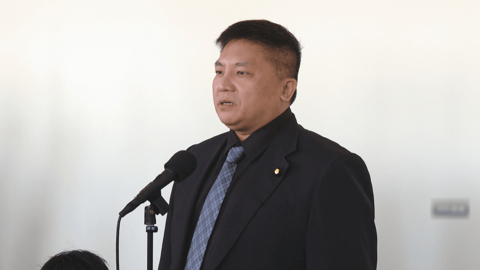 館長秀台胞證掀議　吳宗憲提「中國和中共切割論」相挺