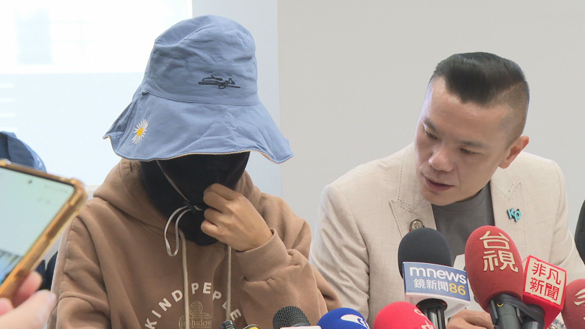 台中棒球教練猥褻、性侵32小球員還拍片　涉犯90罪判決出爐