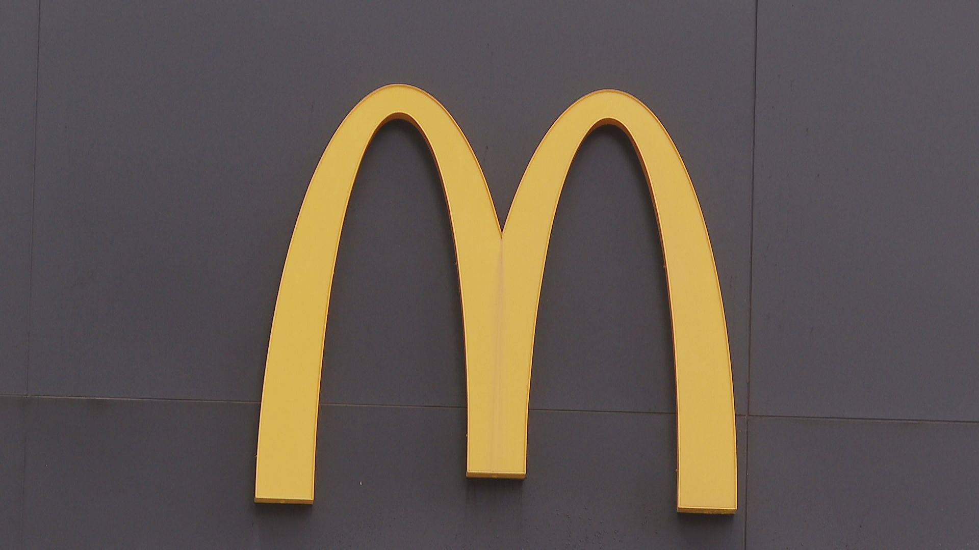 性侵案續燒「美樂蒂聯名活動急喊卡」　麥當勞再道歉：會負起責任