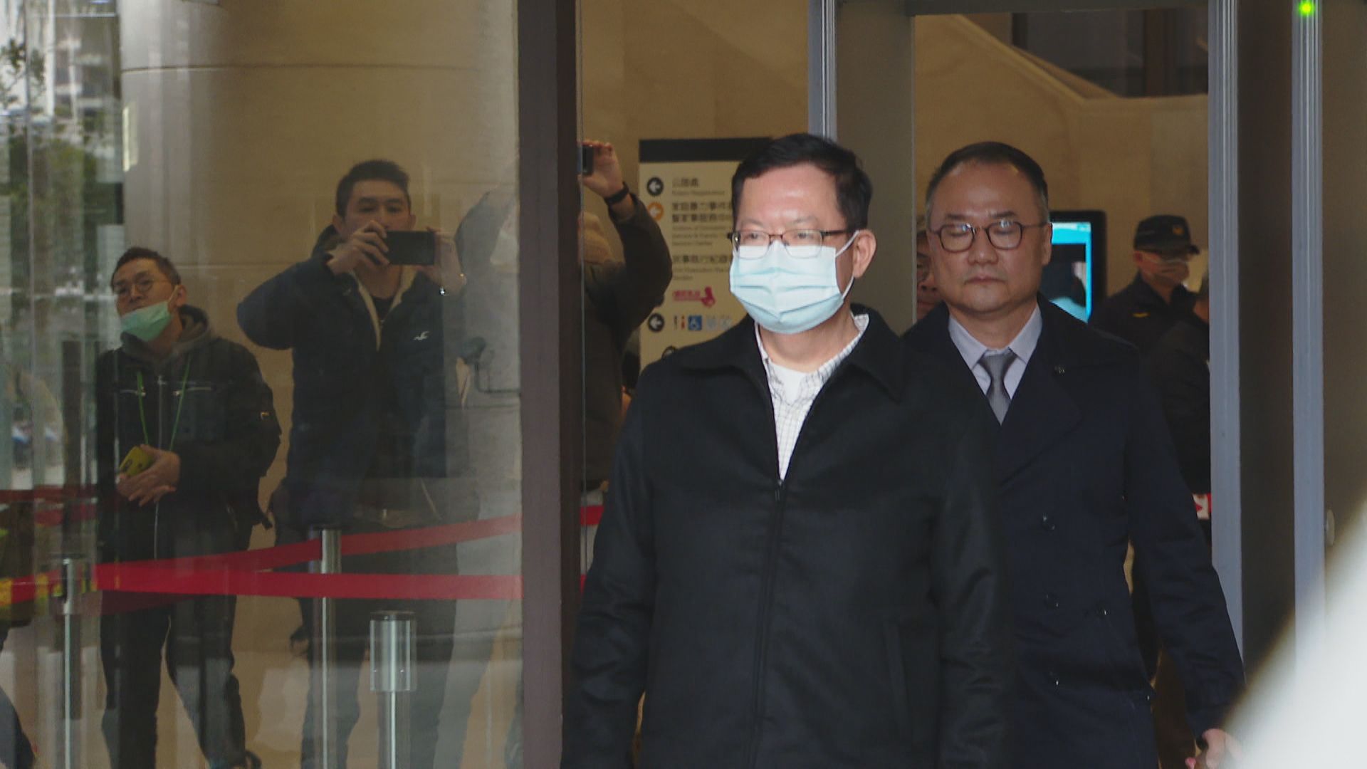 鄭文燦涉貪境管將屆滿　限制出境再延8個月