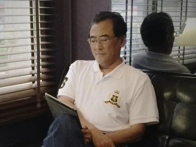 蔣經國入畫！魚夫65歲肝癌逝　生前批赤藍政客：漫畫追不上荒謬