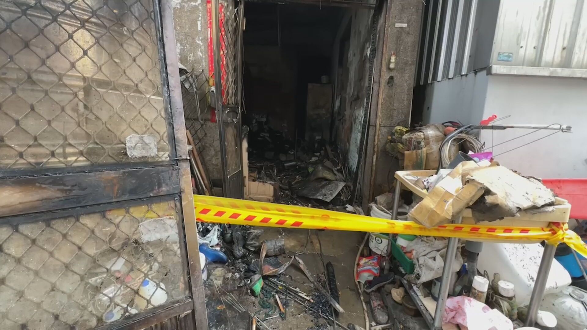 台中民宅惡火燒死祖孫　15歲哥逃生自責「沒牽緊弟弟的手」