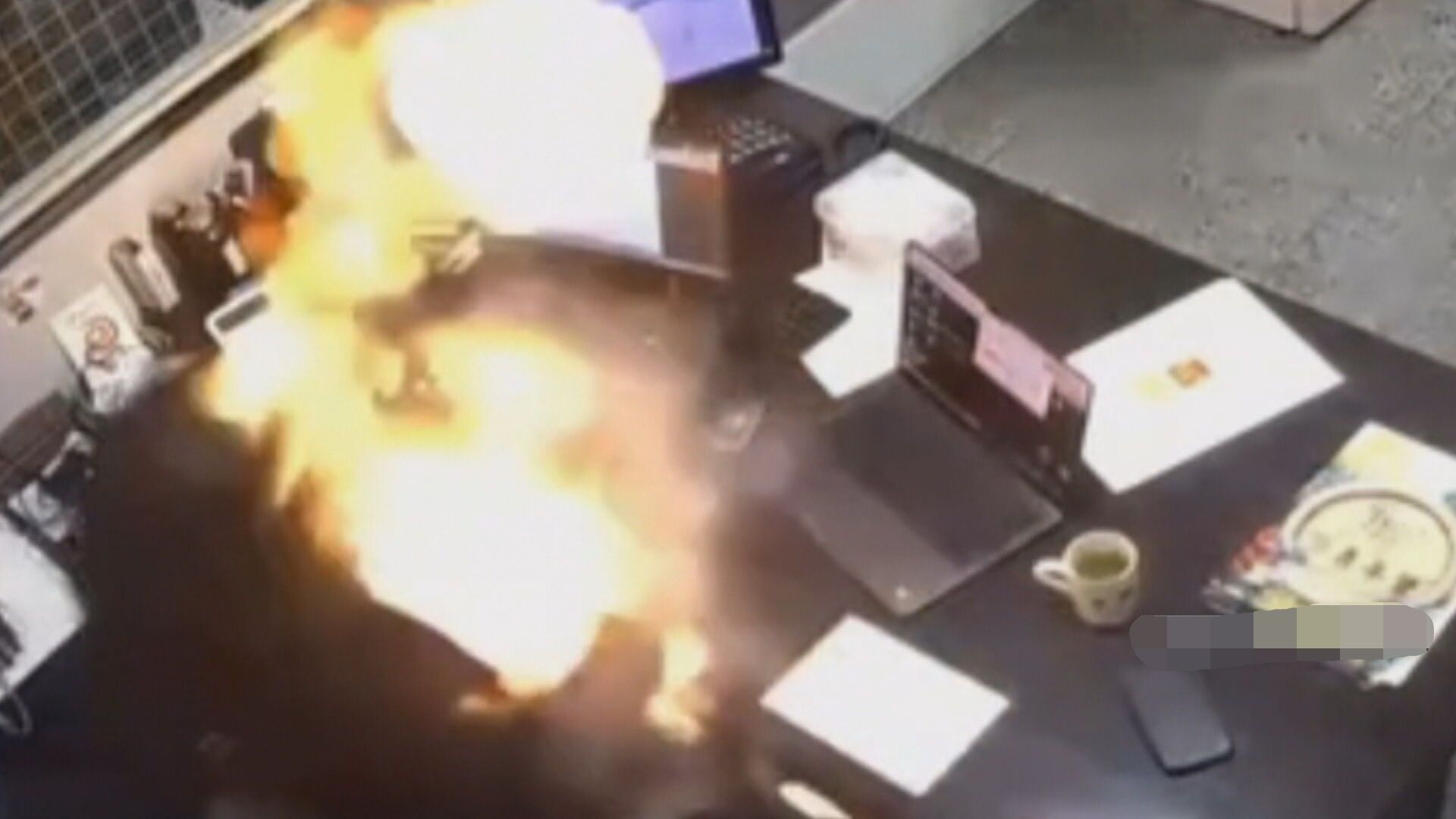 行動電源爆炸火舌傷OL　品牌道歉召回2型號「免費換新品」