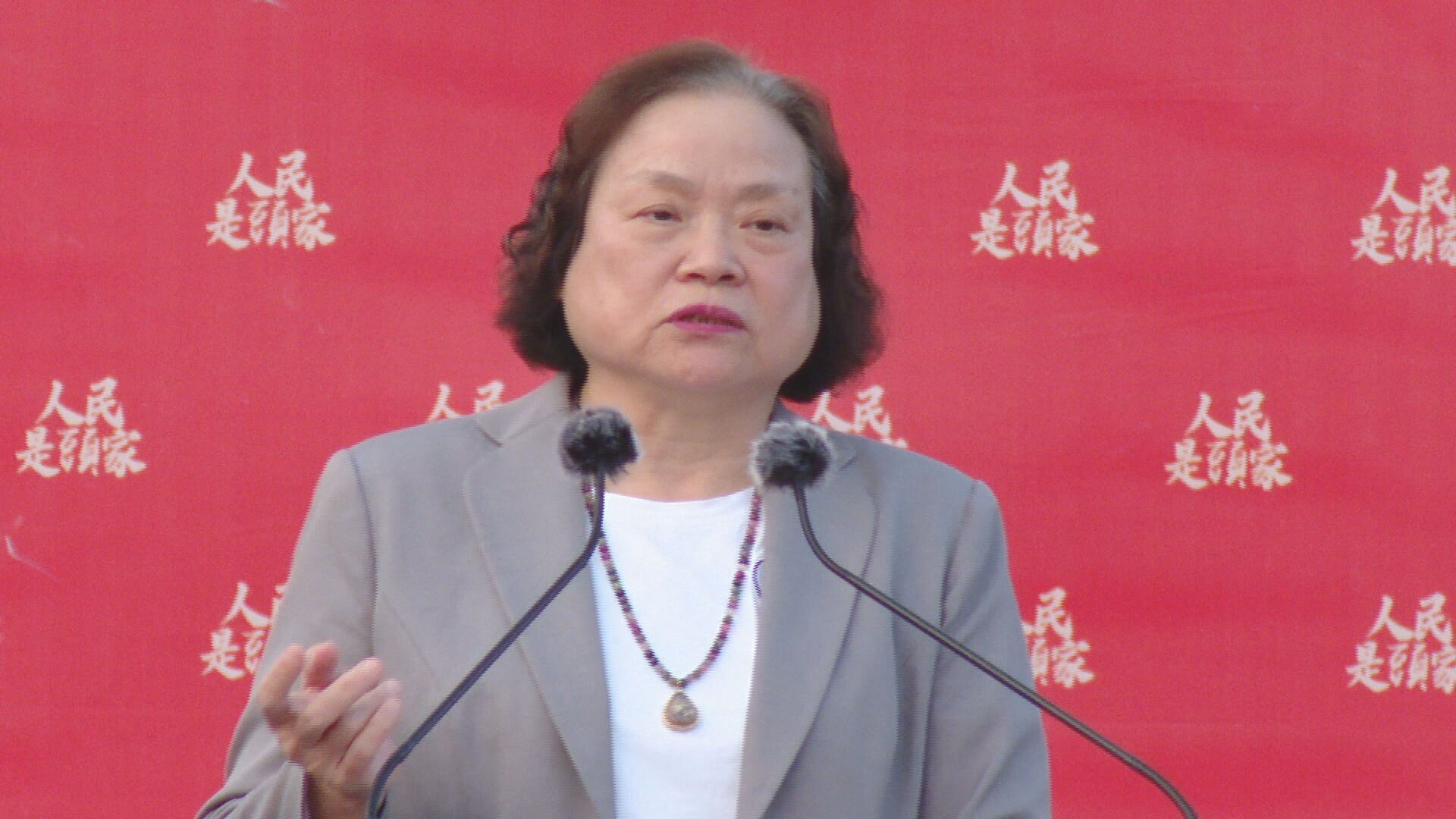 陳淑姿宣講喊：單身沒當祖母、全心工作　暖收花蓮鄉親加油紙條