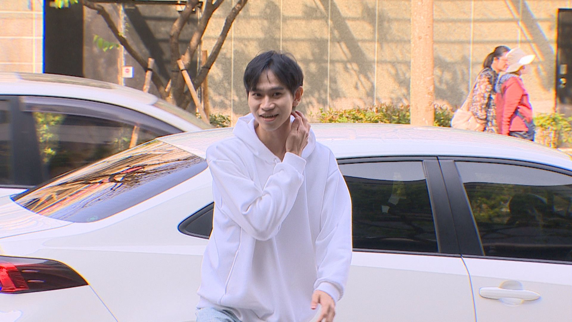 Andy老師遭爆「早搬出小套房住豪宅」　經紀方澄清曝退租日