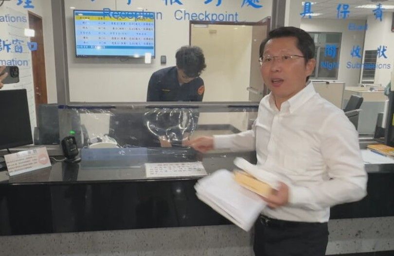 涉罷免案查水表　花蓮民政處長交保沒了！遭裁定羈押禁見