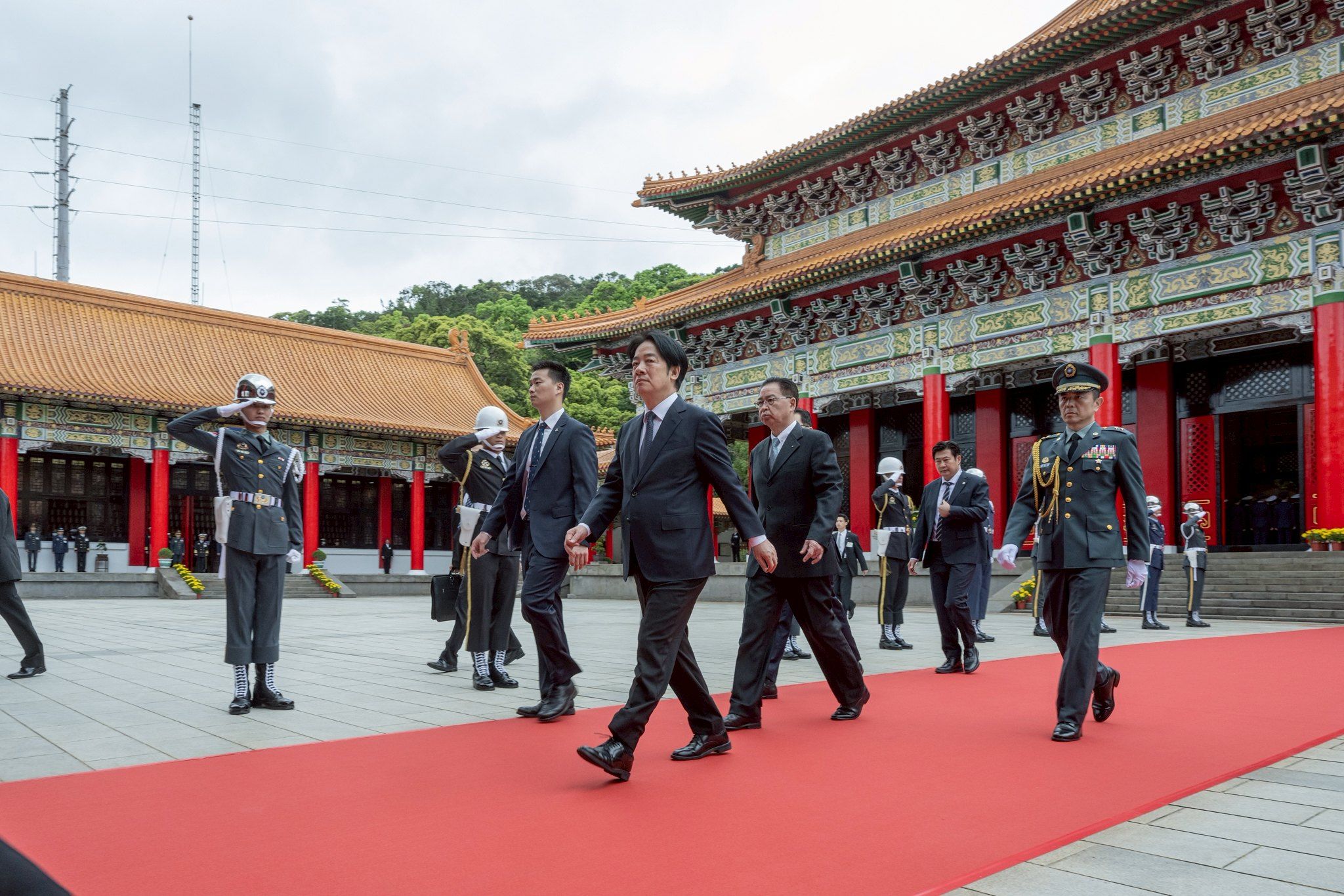 美麗島民調「賴清德信任度大漲6%」　調查區間逢亞亞出境日