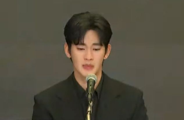 金秀賢淚崩坦承交往金賽綸1年　「要守護的太多」重來仍會否認戀情