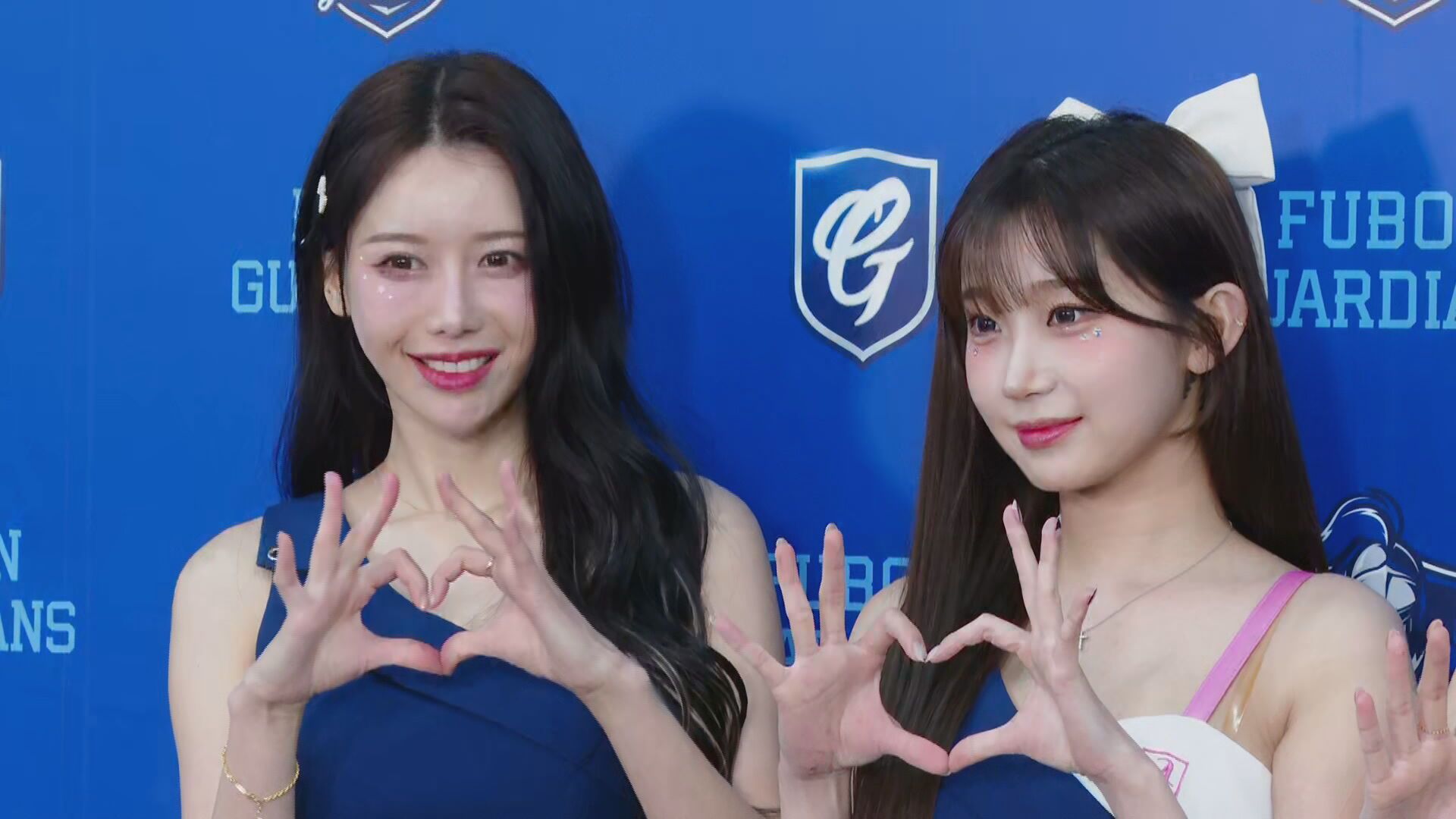 李雅英現身回「坐腿上風波」　李珠垠曝首秀很緊張：夢到跳錯