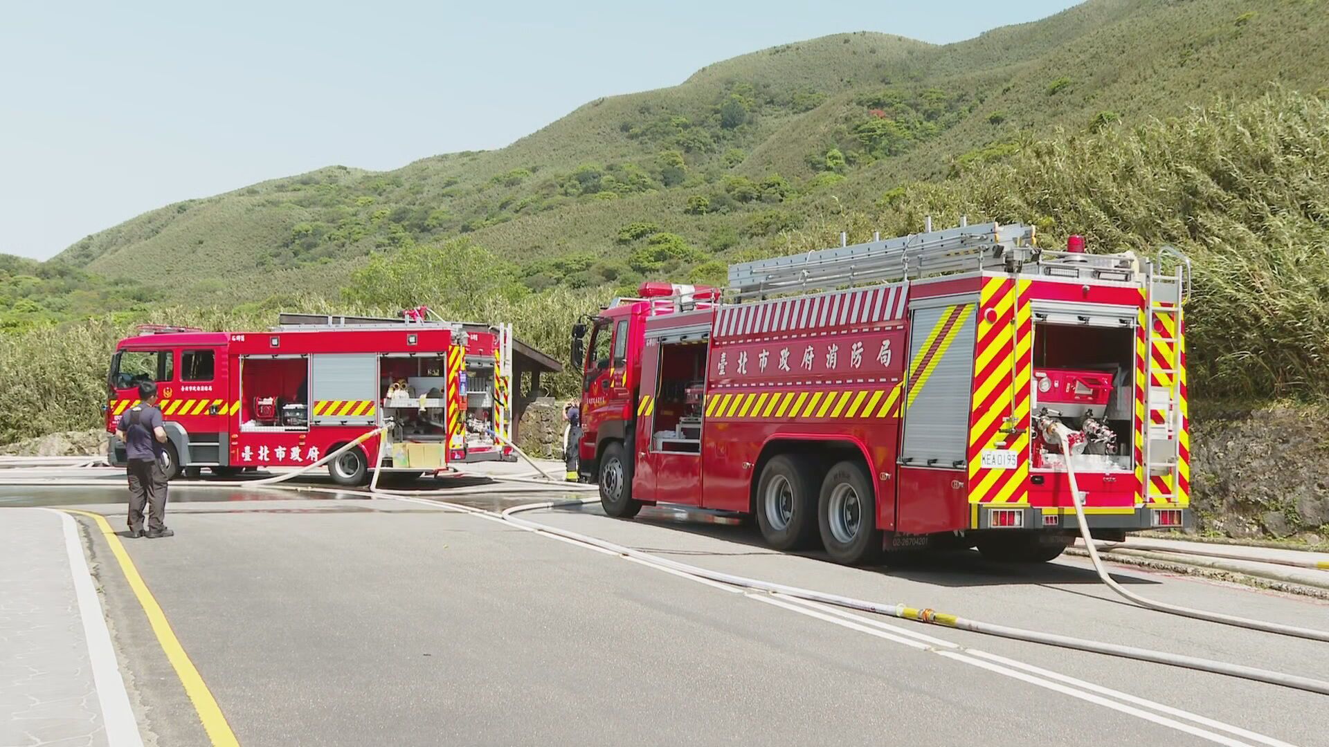 陽明山火燒山「消防急申請空中救災」　蔣萬安：密切監測空氣品質