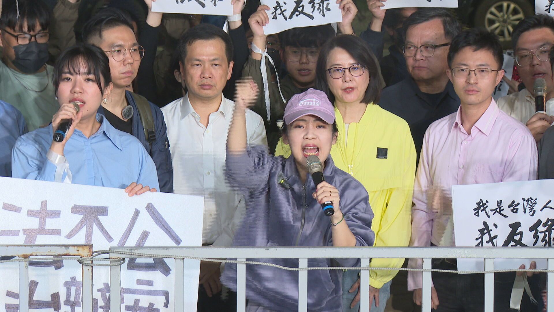 徐巧芯批反罷免群龍無首嘆只是小立委　喊話朱立倫「站出來領導大家」