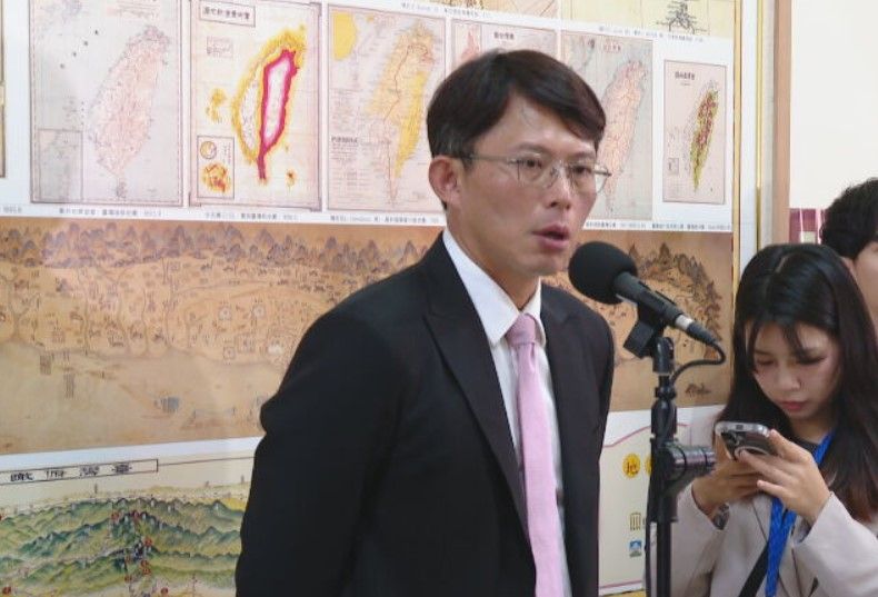 黨公職、小草不想在426見這2人　黃國昌：須把國家利益放第一位