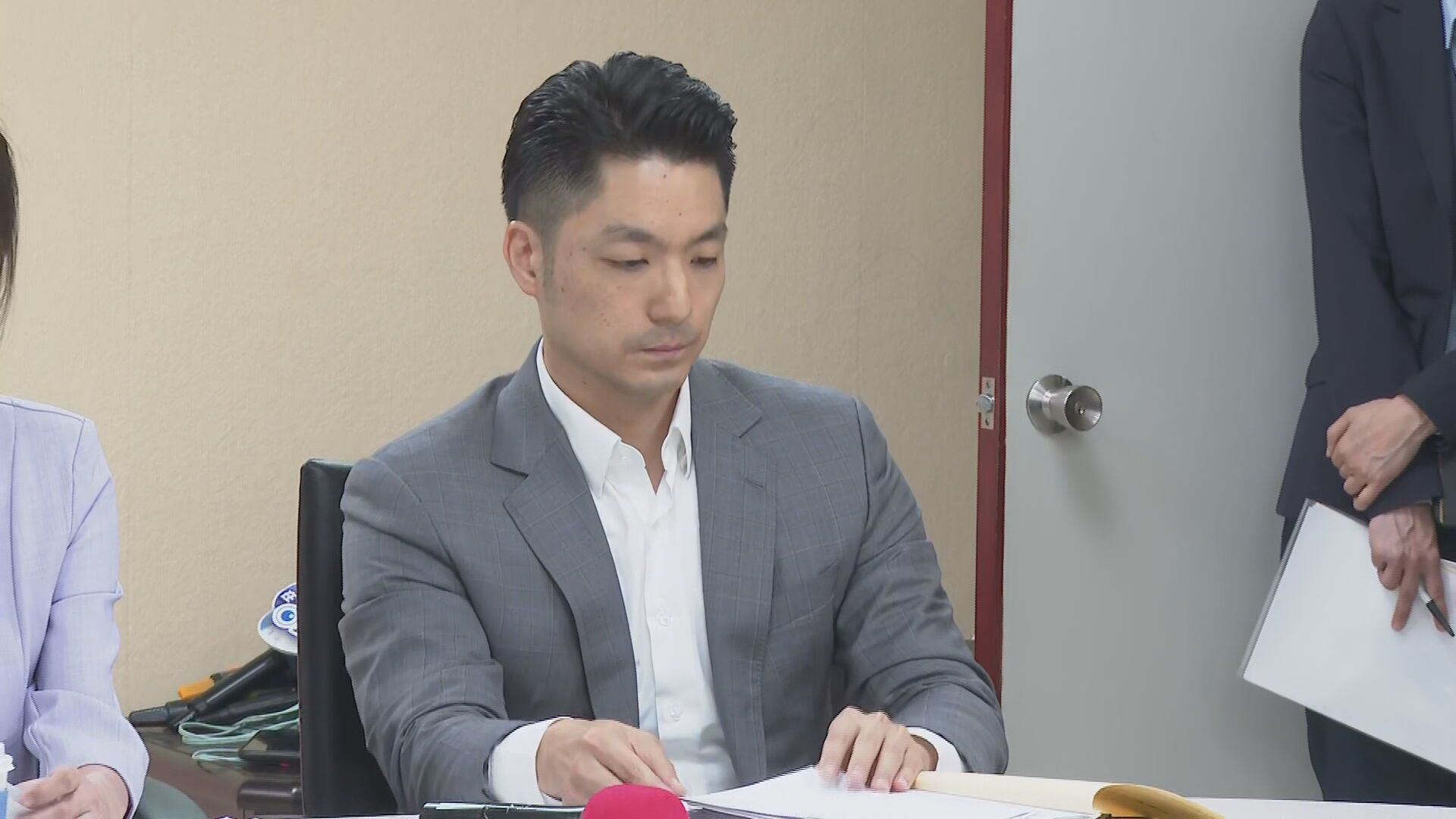 蔣萬安談衝北檢「違法不是內政部長說了算」　綠議員氣拍桌