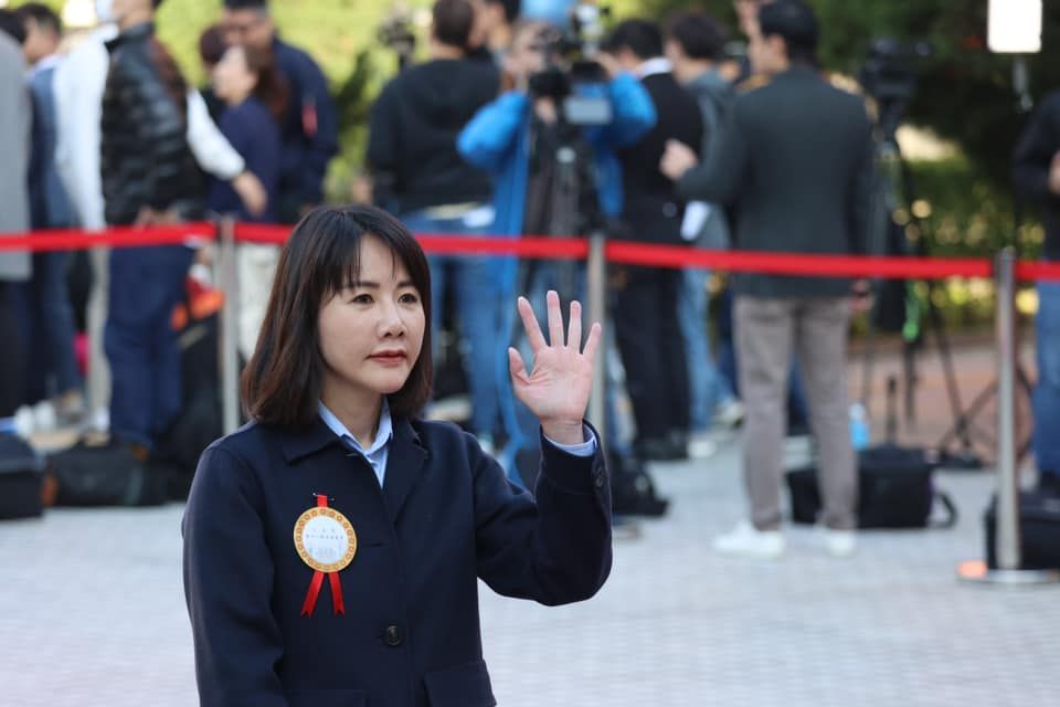 「罷免謝衣鳳」連署進度翻倍成長　本人社群停更冷處理