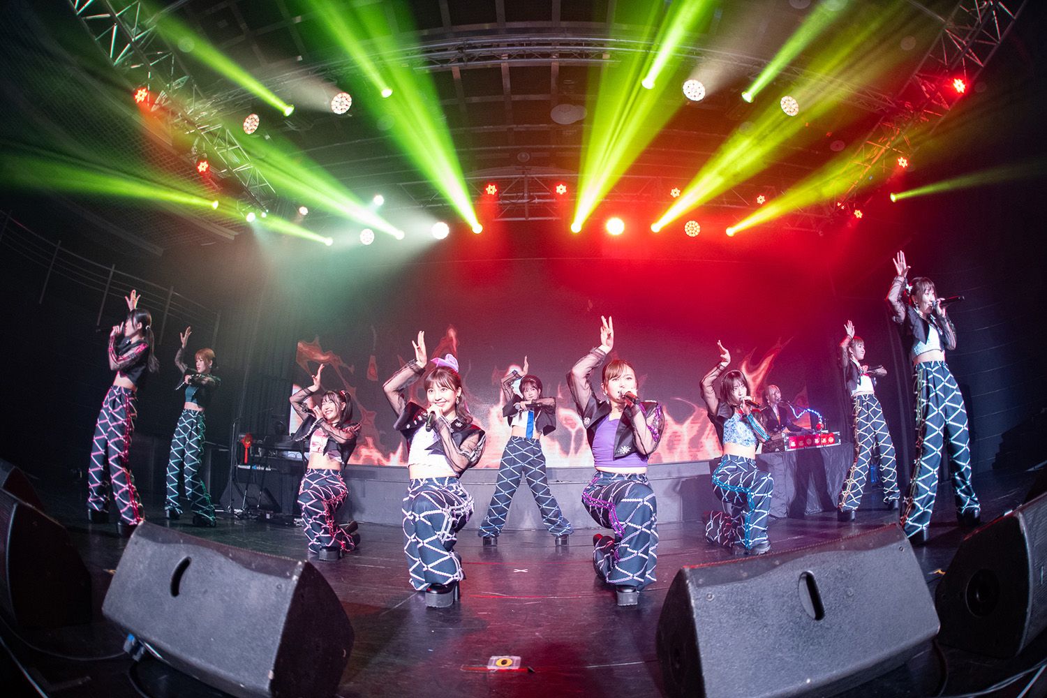 BEYOOOOONDS首度海外開唱淚崩　嗑香菜、學台語感受寶島熱情