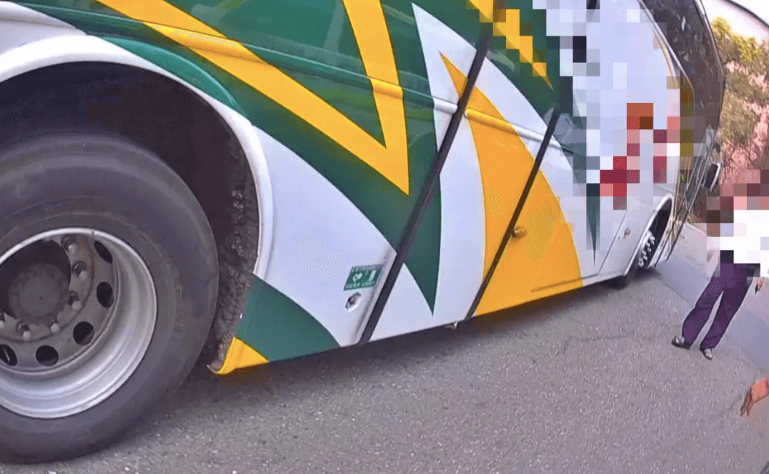 上課途中遇劫！南華女大生校內遭客運輾過　下半身傷重未脫險