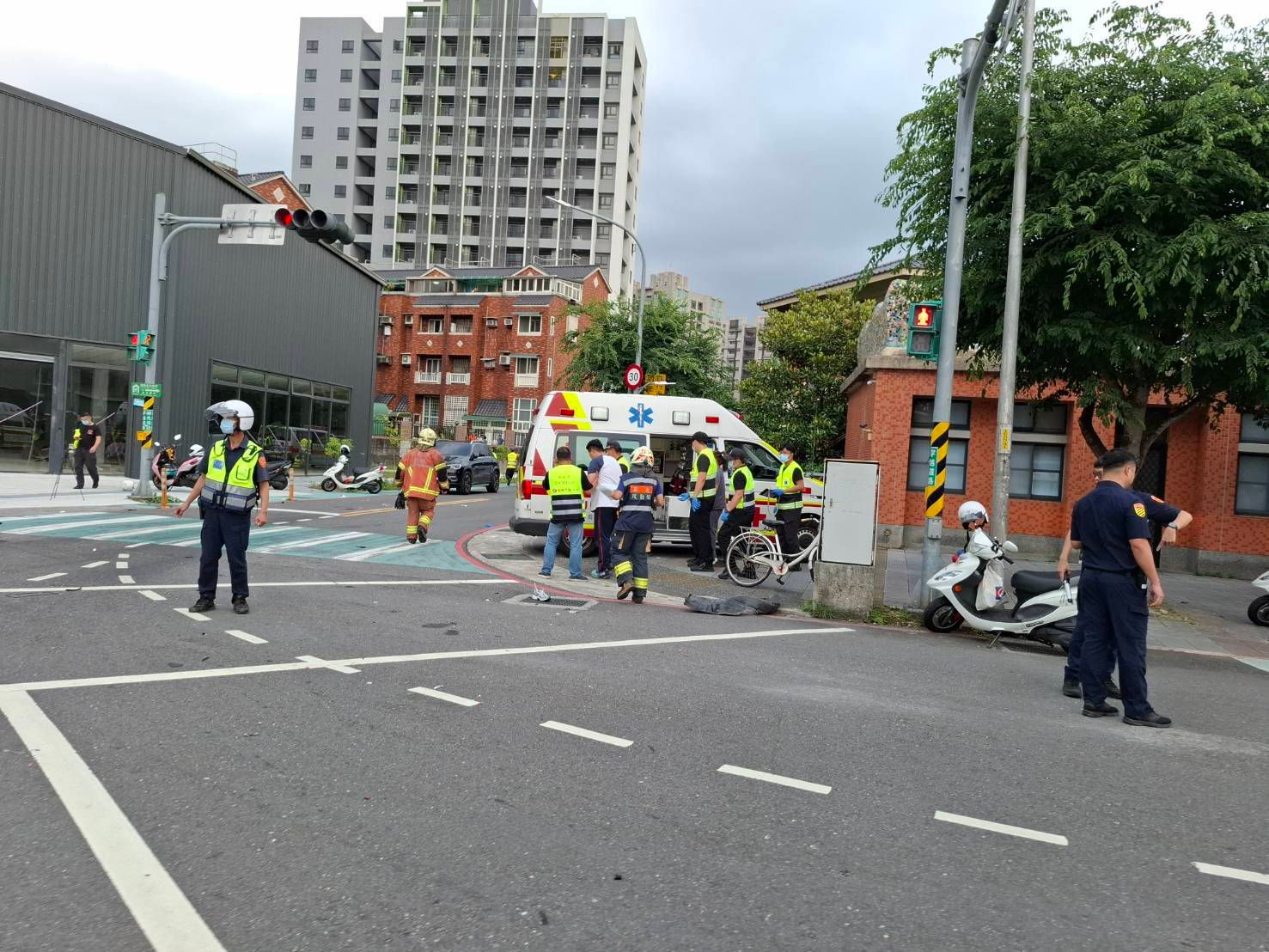 北大國小車禍！肇事翁2月「高齡換照」　政院接總統指示組專案小組