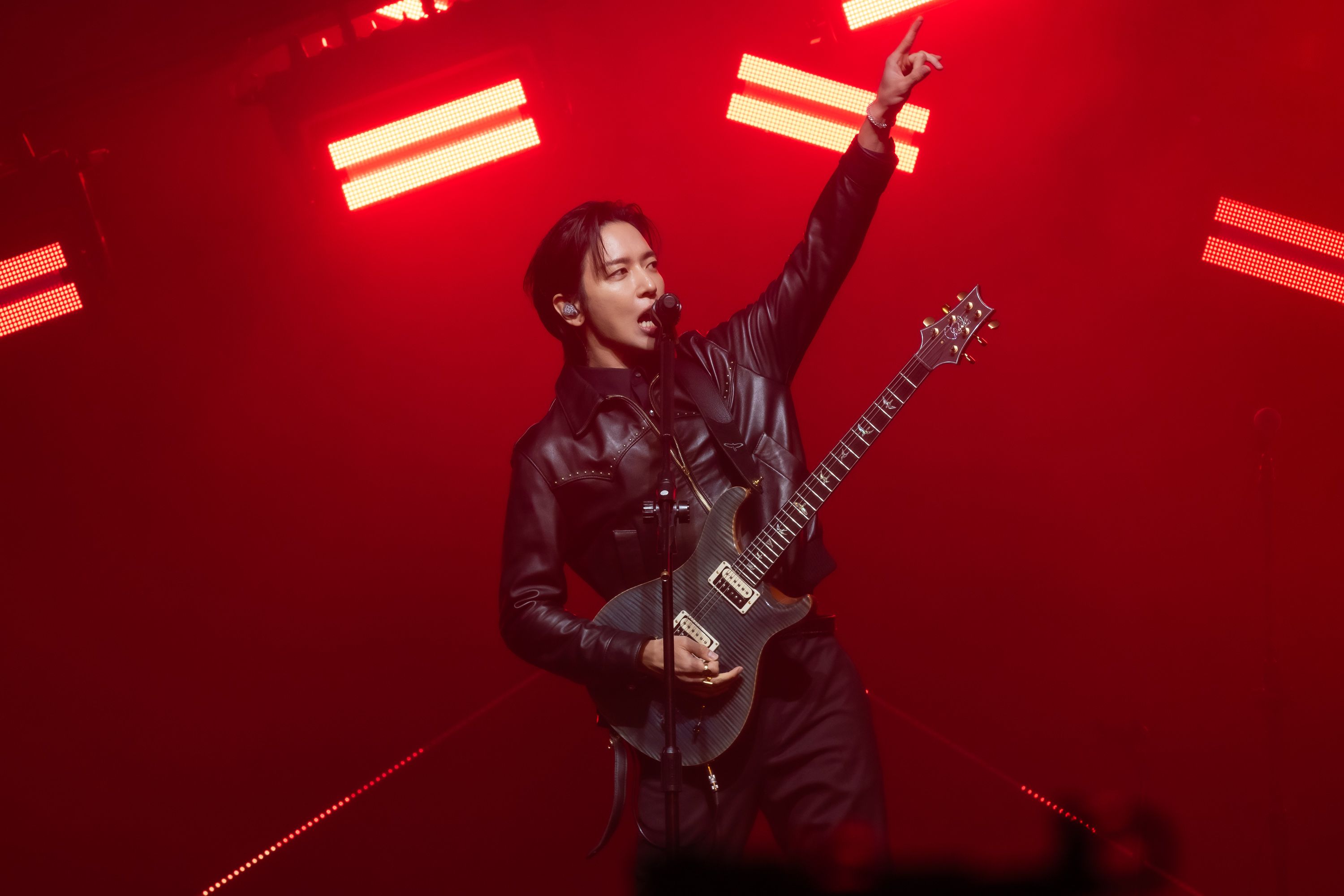 CNBLUE高雄開唱　鄭容和甜撩：真的真的我愛你們！