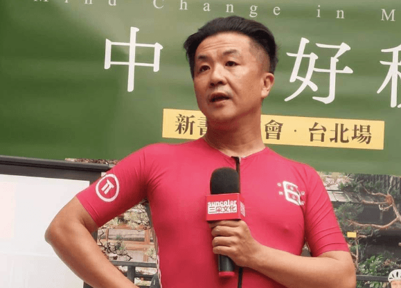 想洗白被臉書判定「成年性誘惑」3次刪文　呂秋遠曝近況：我很好