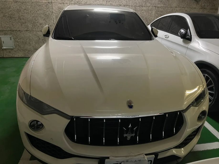 幣想科技施姓負責人的瑪莎拉蒂被查扣。(警方提供)