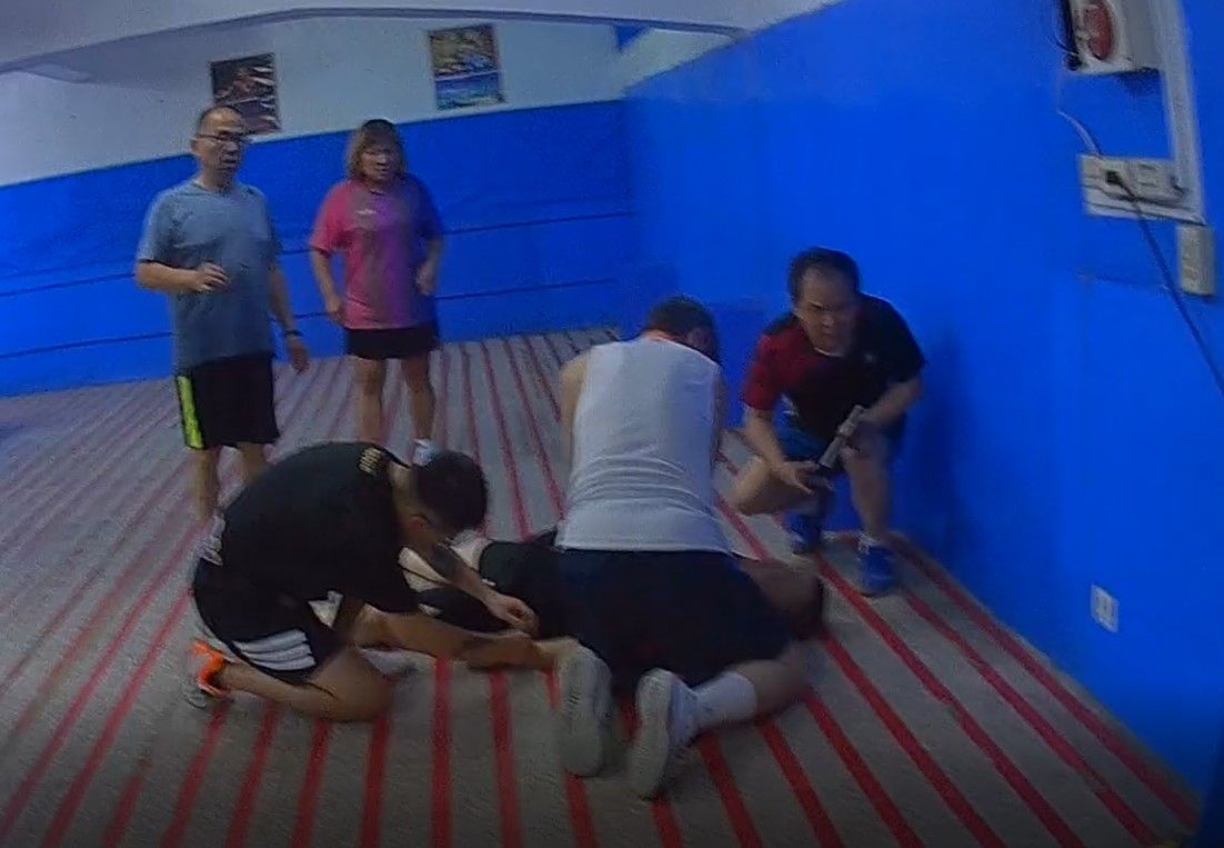 男子打球突昏迷「神祕高手急救超專業」　消防尋人：比我們還熟練