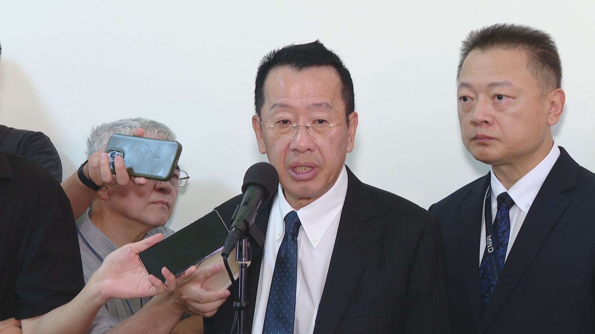 「大罷免失利」傳內閣將改組？　顧立雄避答：主要工作是做好戰備