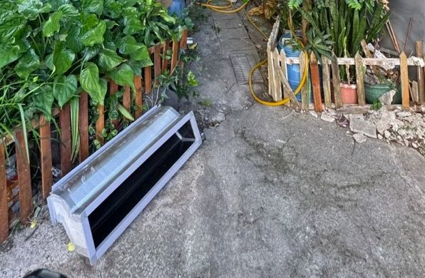 裝冷氣送命！新北男想拉室外機卻同墜樓　家屬不提告業者工人