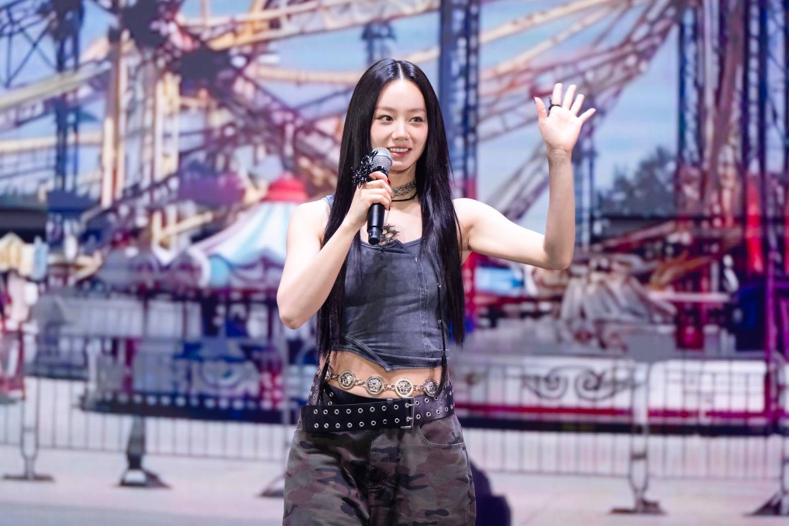 惠利學中文自誇「我是天才」　見10年前鐵粉眼眶泛淚