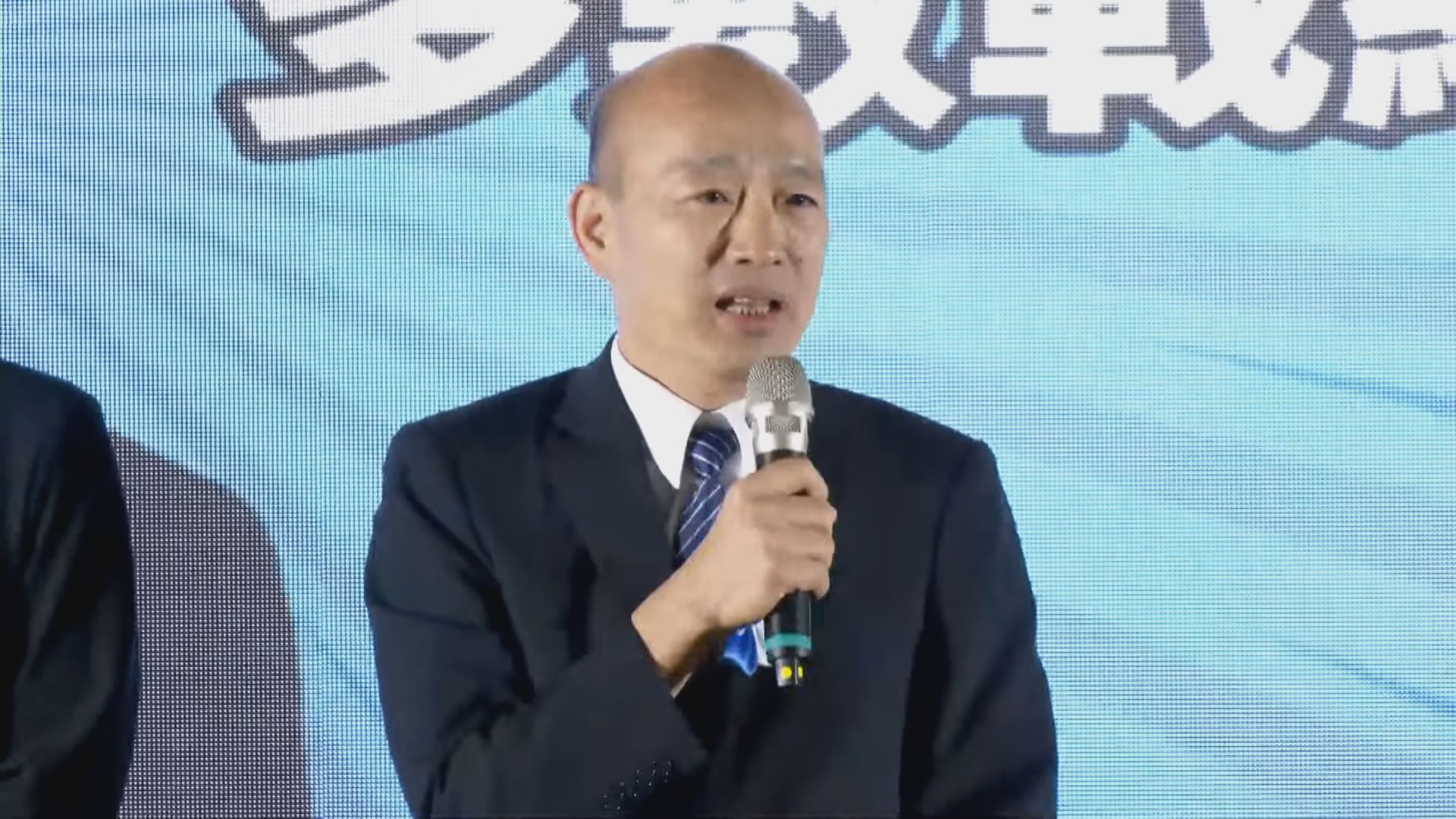 國民黨不補助台電、力拚普發現金1萬　藍綠對決「韓國瑜成關鍵票」