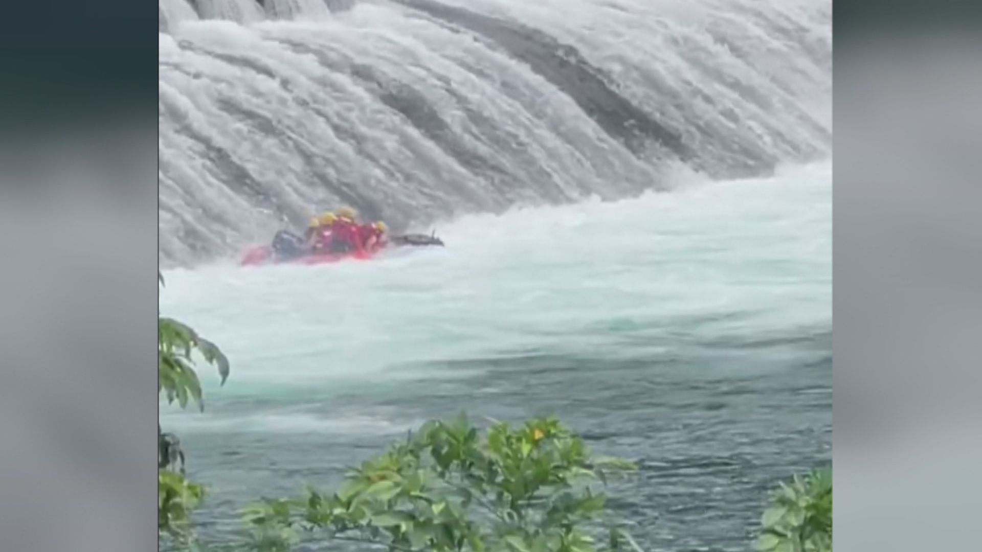 傳勇消救溺被催快下水　溺斃男友人喊冤「沒闖禁止水域」