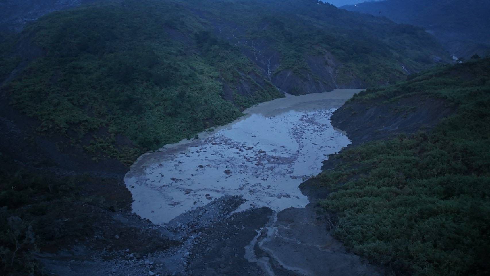 豪雨疑堵出堰塞湖 南投鎮長示警下游居民「有異常務必撤離」