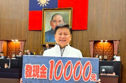 立院通過普發1萬　傅崐萁：災民重建「杯水車薪」但總是開始