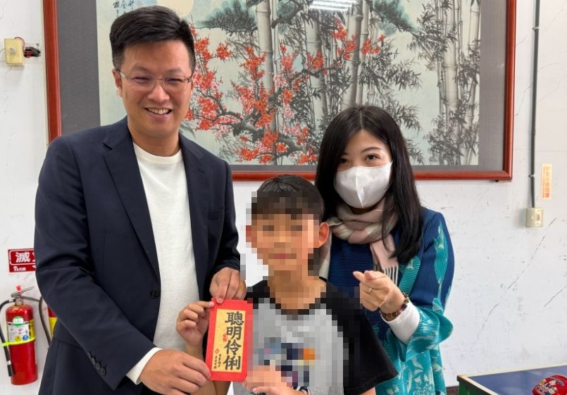 南投市長張嘉哲常和太太一同出席活動。（翻攝張嘉哲（南投市長） 臉書粉專）