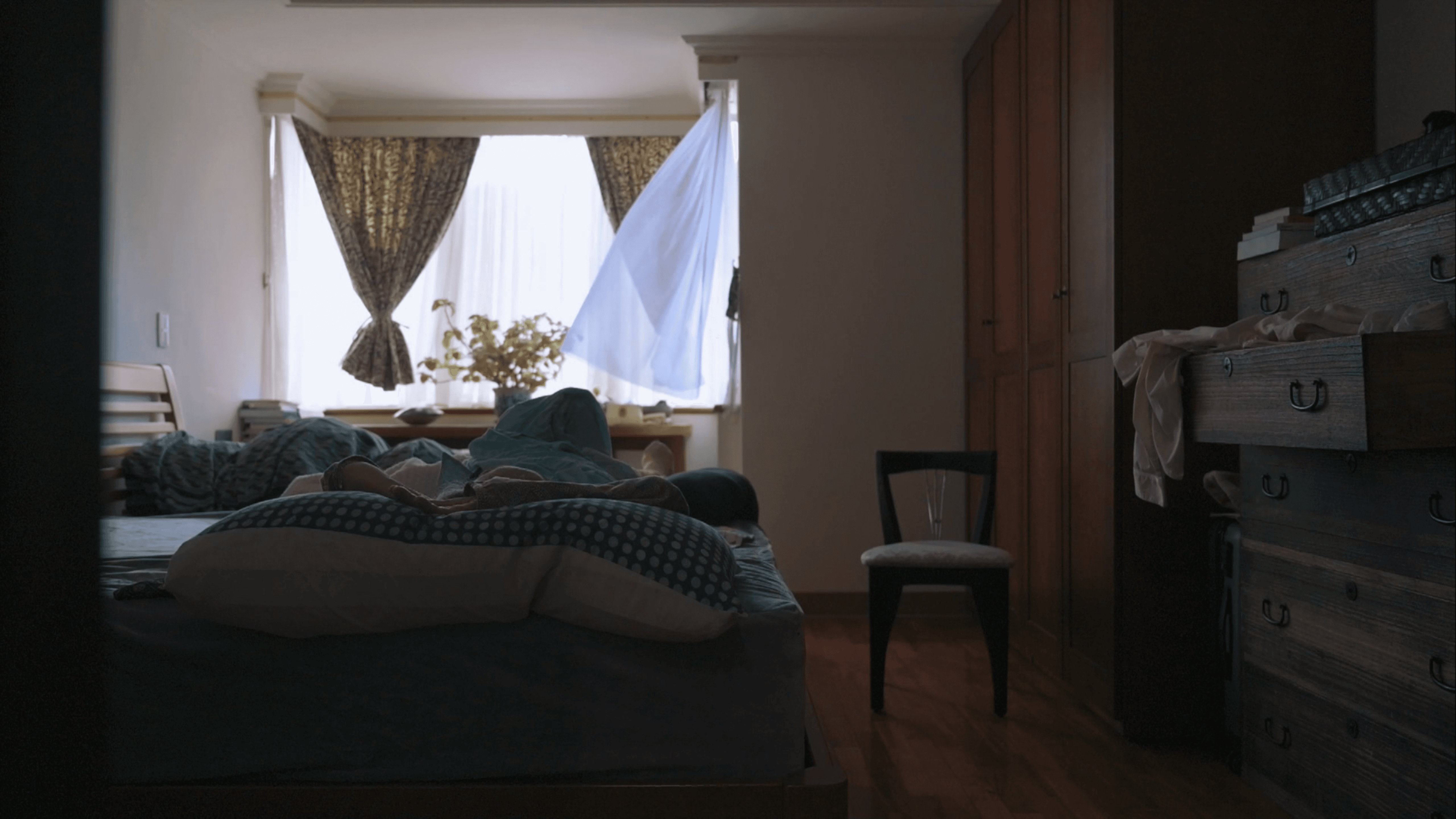 忘記之前，我們還在一起——兩個家庭與失智共生的六年