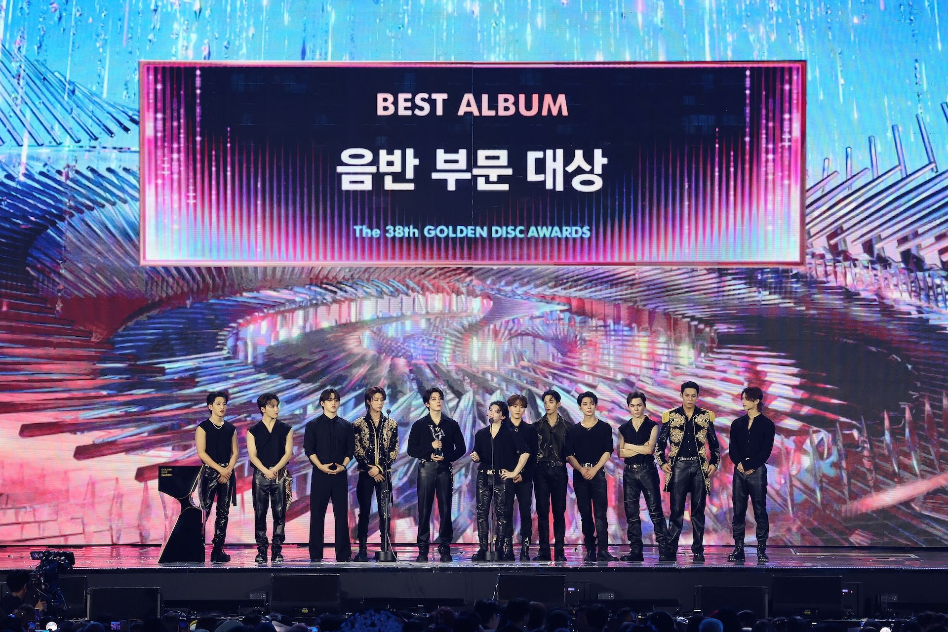 「金唱片頒獎典禮」明年1/10空降台北大巨蛋　預告網羅歷屆最強陣容