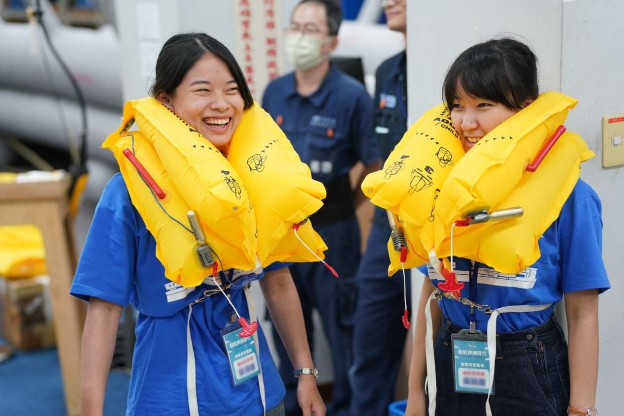 航發會暑期航空營 機師與空服員組熱情開訓