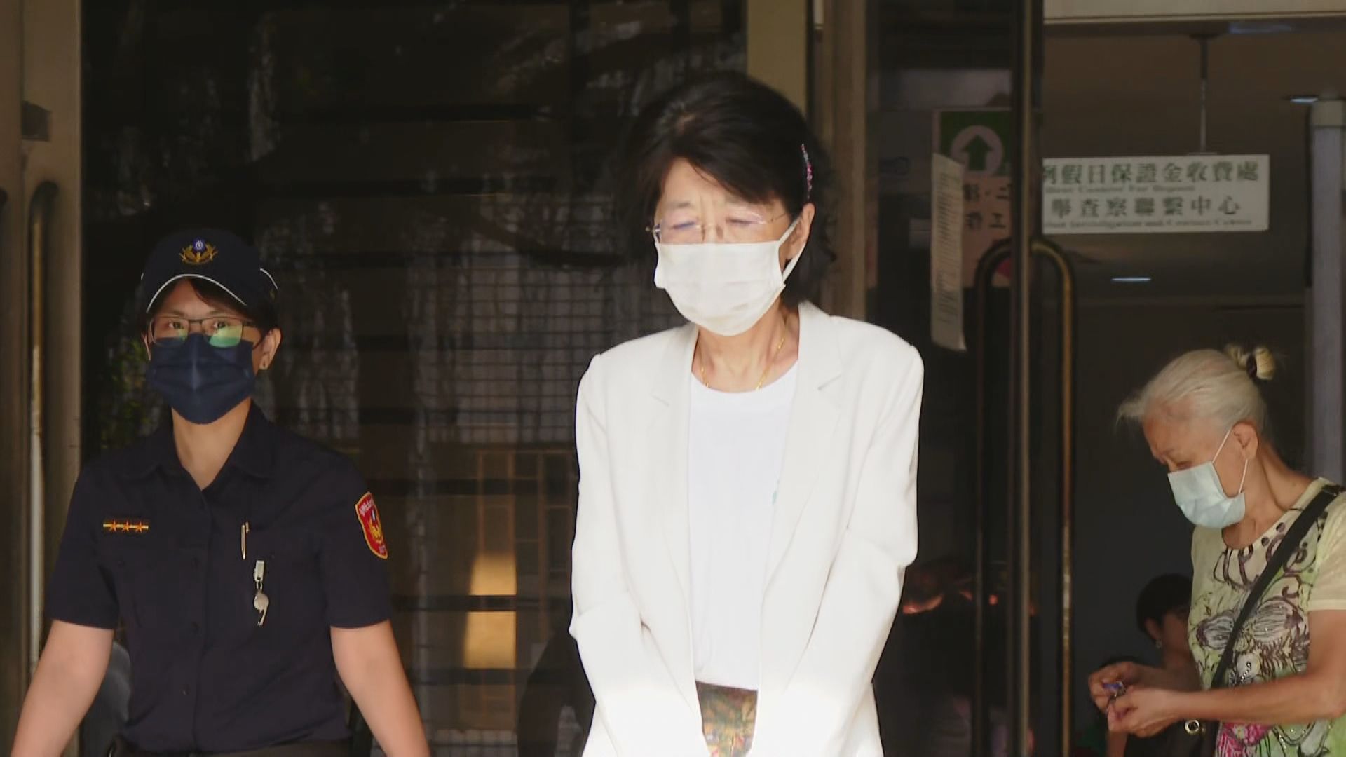 柯文哲開庭陳佩琪崩潰 庭外大吼「為何生在這種國家」