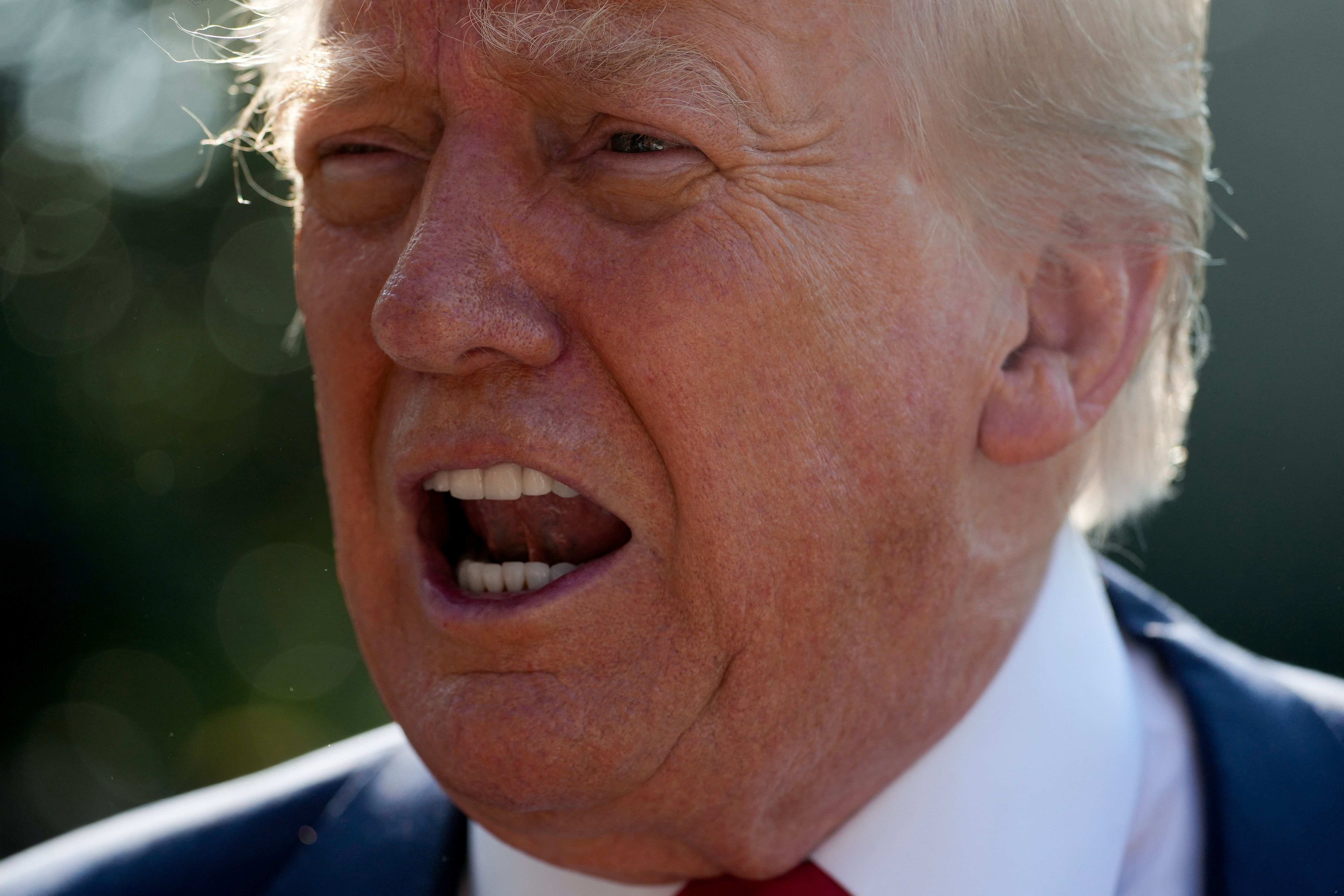 美俄會談大國博弈 烏恐割領土2／失望藏不住！　專家剖析川普「嘴型」曝態度髮夾彎關鍵