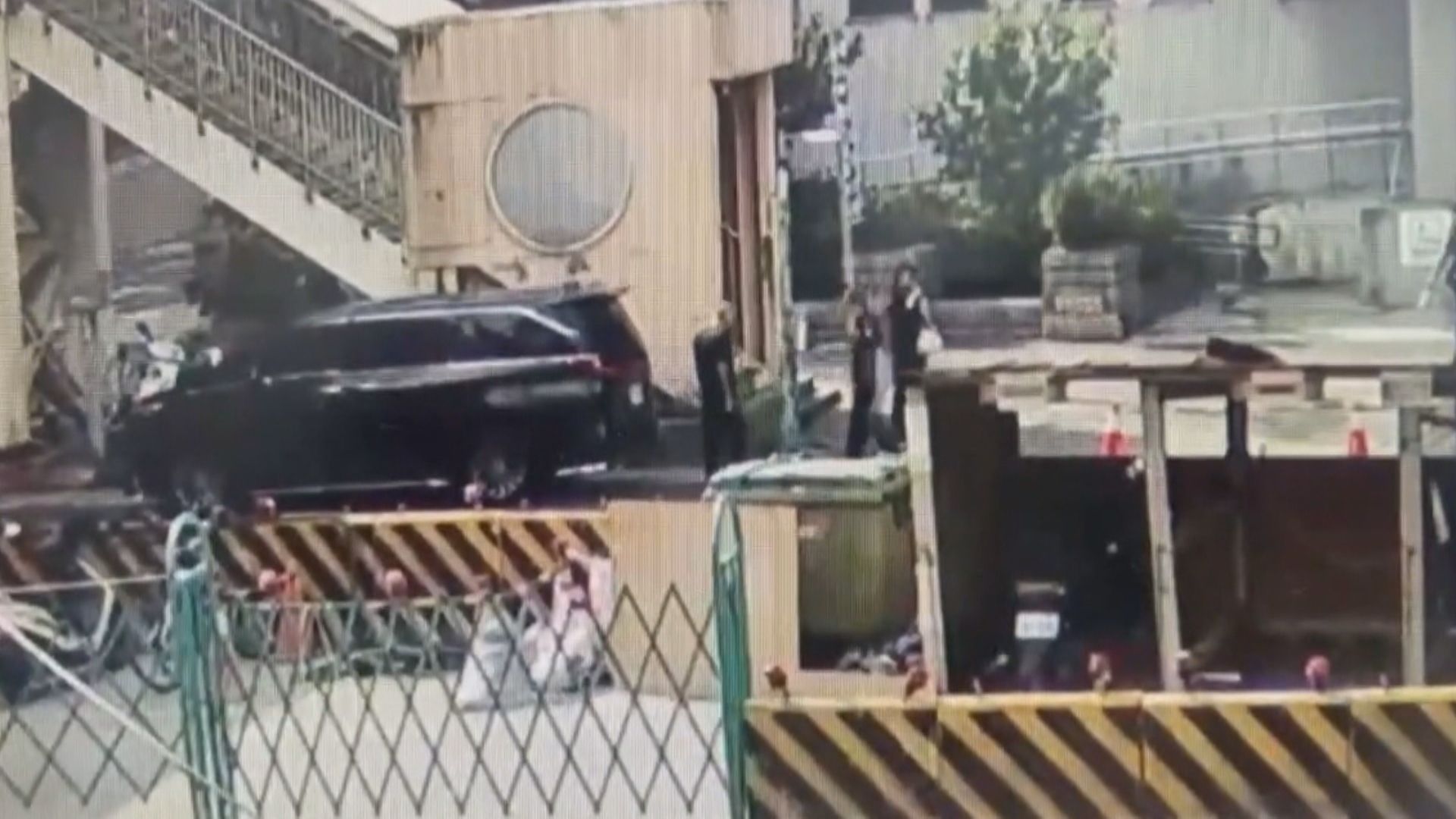 天道盟3要角被捕　「太保」愛妻搭400萬豪車現身