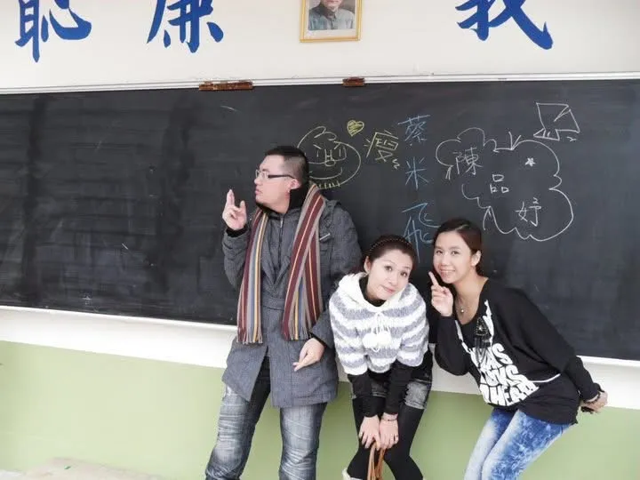 忘年戀不尋常／姜厚任「小24歲女友」再起底　昔日同學曝：角色有點多，名字也很多